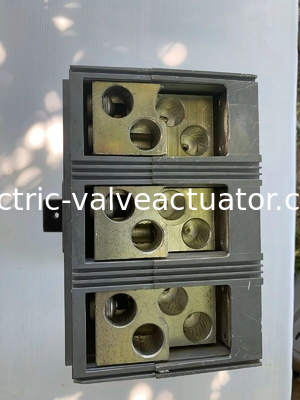 良い価格 Westinghouse HNC31200F CIRCUIT BREAKER 1200 AMP 3 POLE 600 VAC オンライン