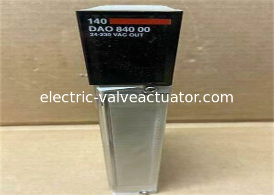 良い価格 Schneider 140DAO84000 Quantum 24-230 VAC 出力モジュール スイッチング AC 出力 16 ポイント オンライン