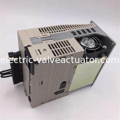 良い価格 Yaskawa Sigma SGDV-120A01A AC Servo Drive 3 Phase AC 230V AC オンライン
